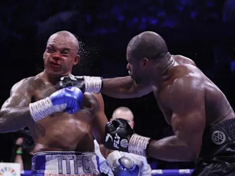 Kétszer kelt fel a padlóról: Daniel Dubois egy brutális háborúban törte meg Fabio Wardleyt