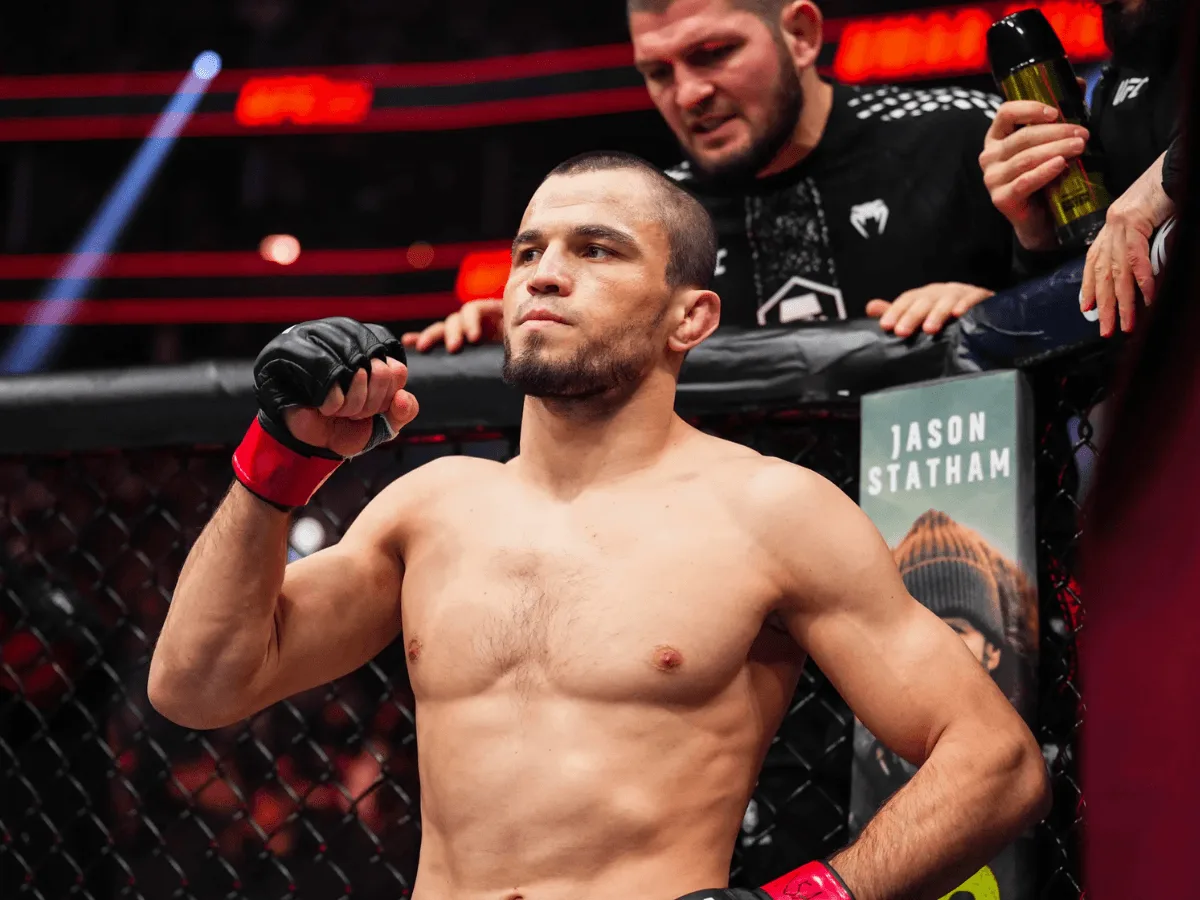 „Ha problémád van velem, írj rám, és elmegyünk Abu-Dzabiba!” - Umar Nurmagomedov keményen beszólt Merab Dvalishvilinek